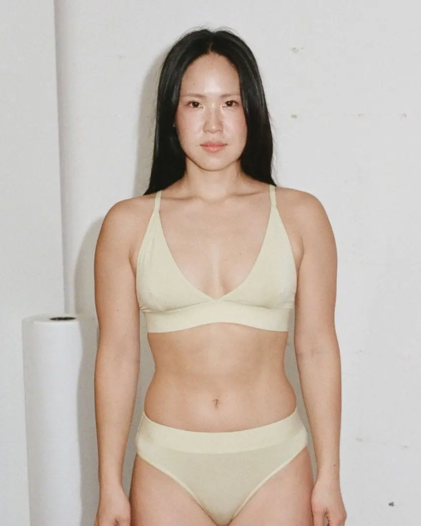 TRIANGLE BRA|トライアングル ブラ コアコレクショントライアングル