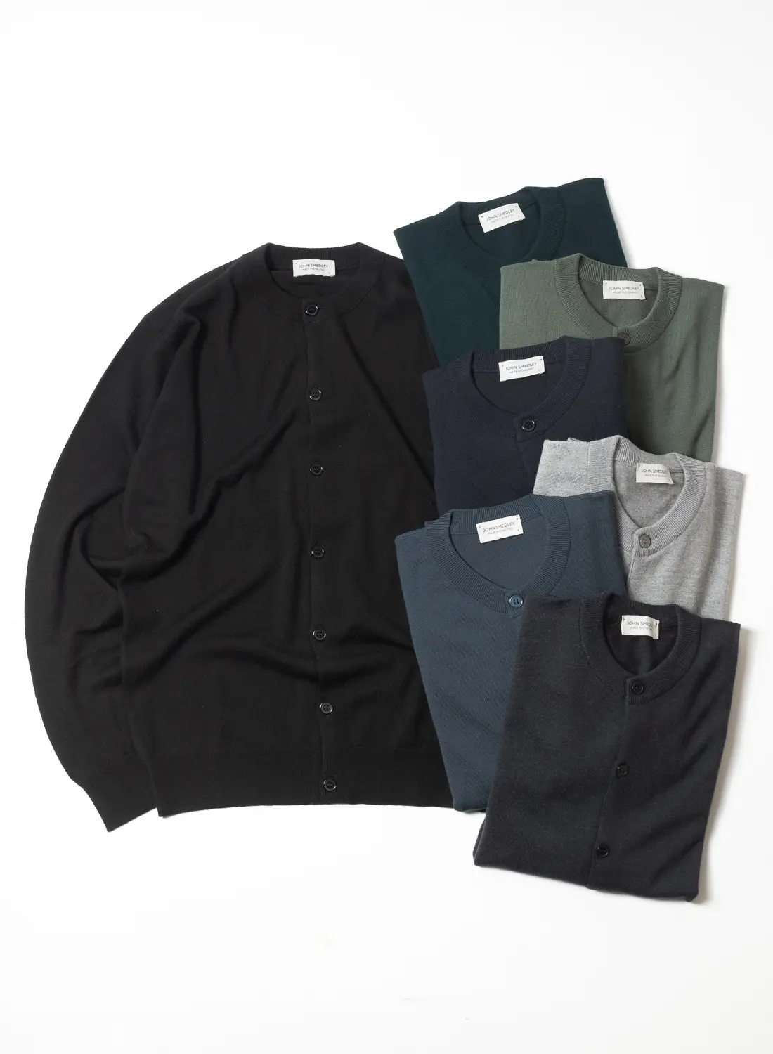 良品✨JOHN SMEDLEY Vネックウールニット カーディガン　イギリス製 JOHN SMEDLEY (ジョンスメドレー) BRYN V-NECK CARDIGAN EASY