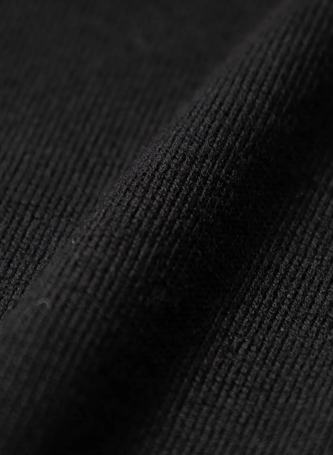 JOHN SMEDLEY(ジョンスメドレー)/MERINO WOOL CREW NECK KNIT JOHN SMEDLEY(ジョンスメドレー)/MERINO WOOL CREW NECK KNIT