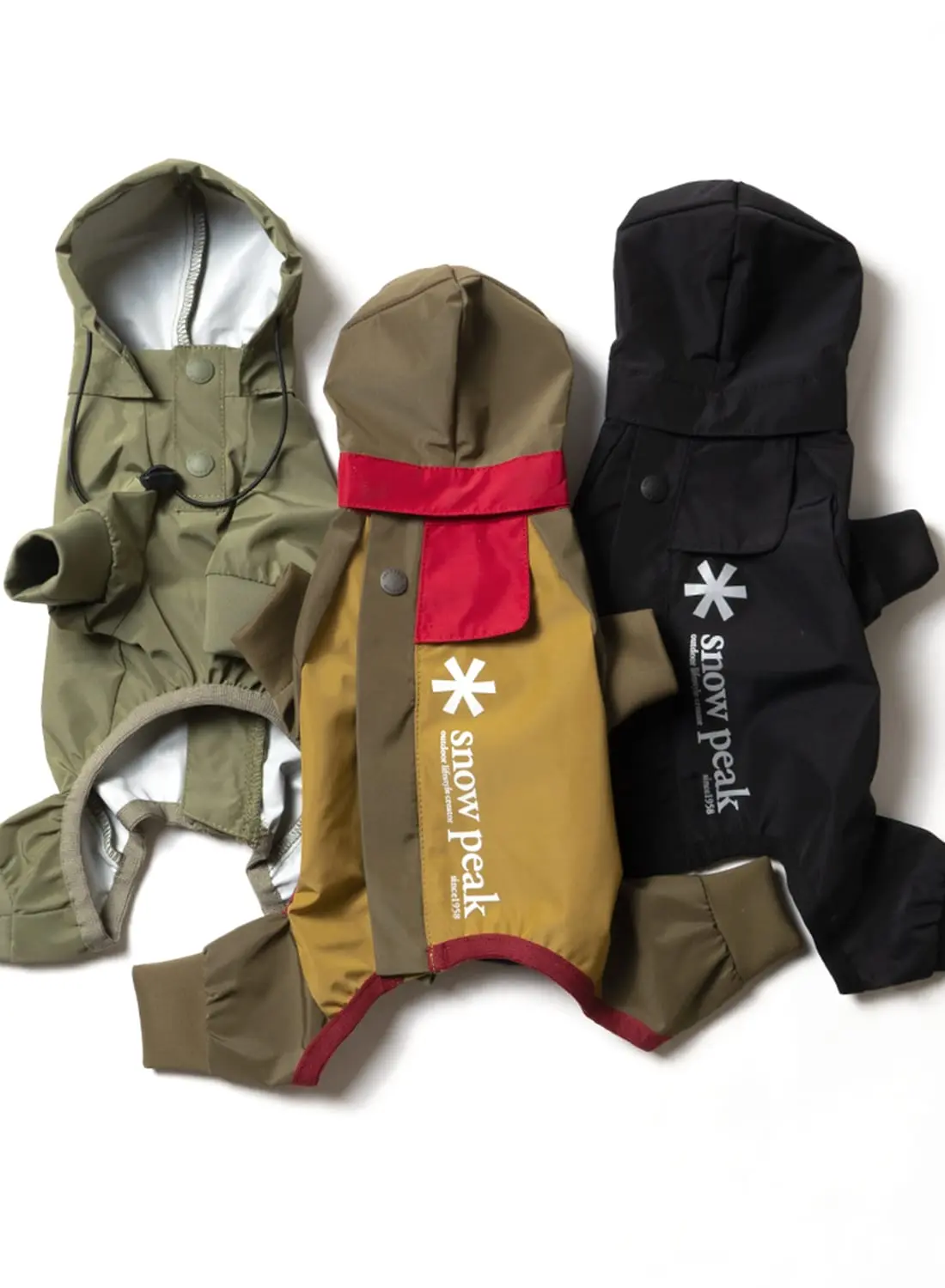 【新品】snow peak 犬　レインコート Snow Peak(スノーピーク)SP DOG RAIN JACKET(SPドッグ レイン