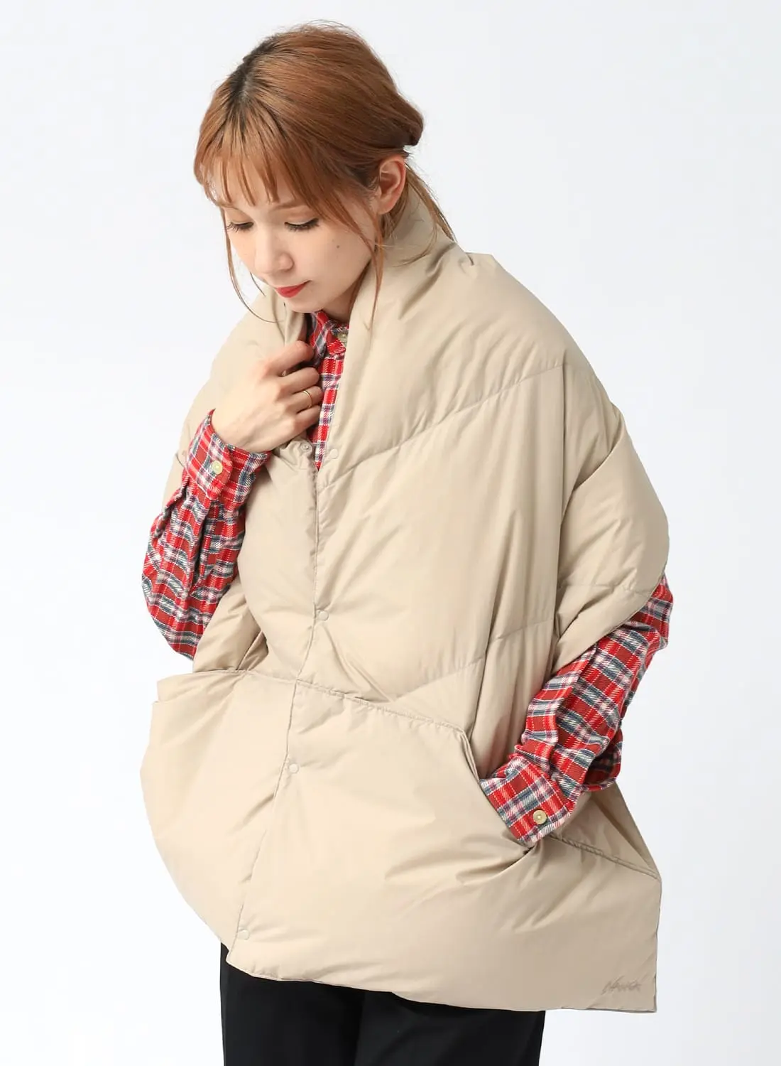 NANGA ナンガ ダウン ポンチョ マフラー NANGA(ナンガ)/DOWN PONCHO MUFFLER(ダウン ポンチョ マフラー