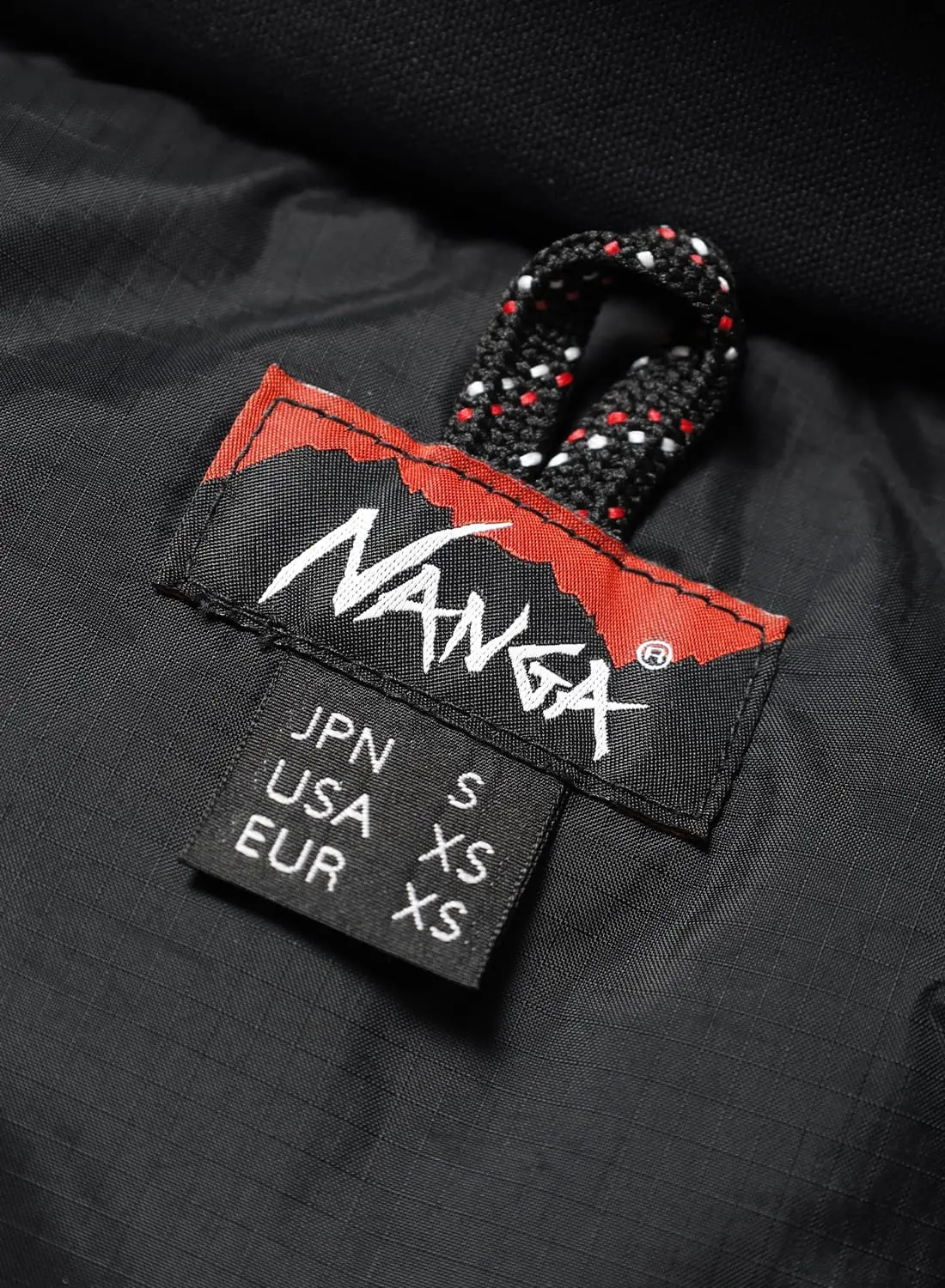 NANGA(ナンガ)AURORA TEX STAND COLLAR DOWN VEST(オーロラ NANGA(ナンガ)AURORA TEX STAND COLLAR DOWN VEST(オーロラ