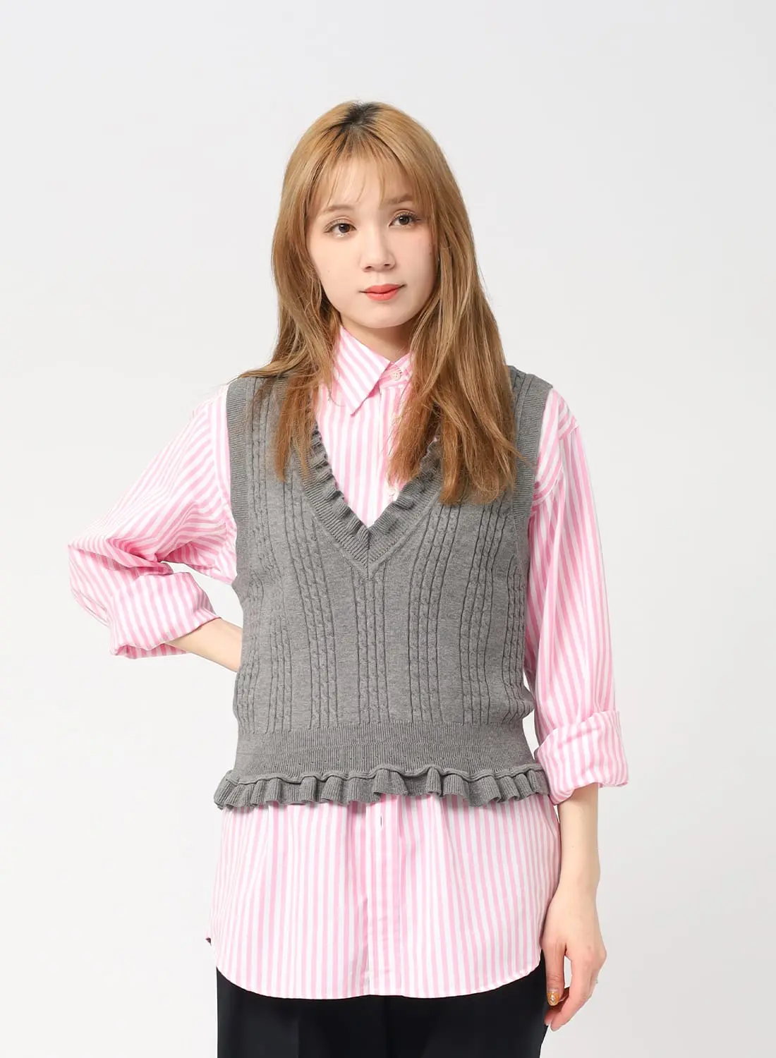 CABLE STITCH SLEEVELESS SWEATER|ケーブル ステッチ スリーブレス