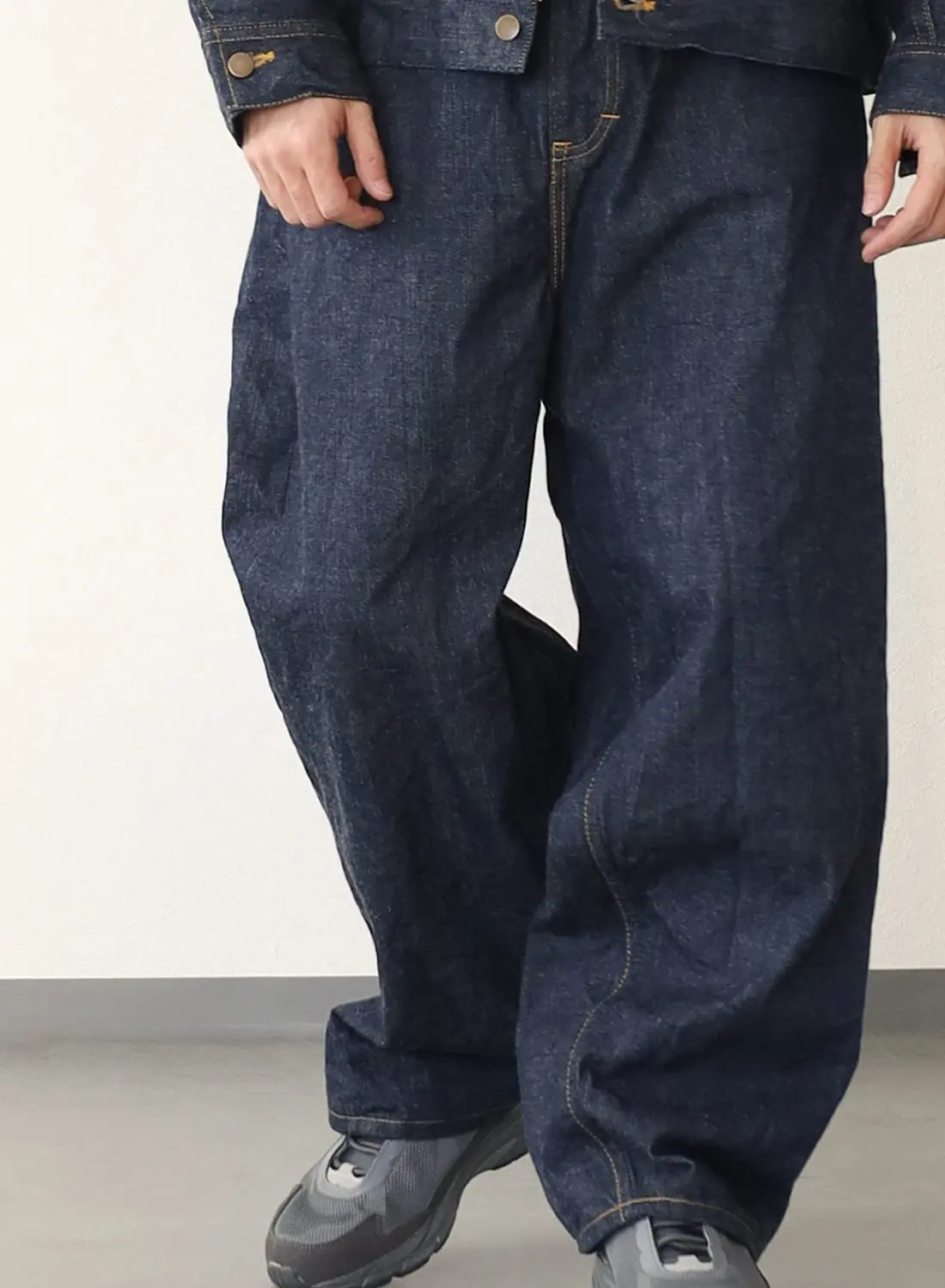 ☆韓国の人気☆【VOCAVACA】☆Front Pocket Denim Pant.s☆ ☆韓国の人気☆【VOCAVACA】☆Front Pocket Denim Pant.s☆