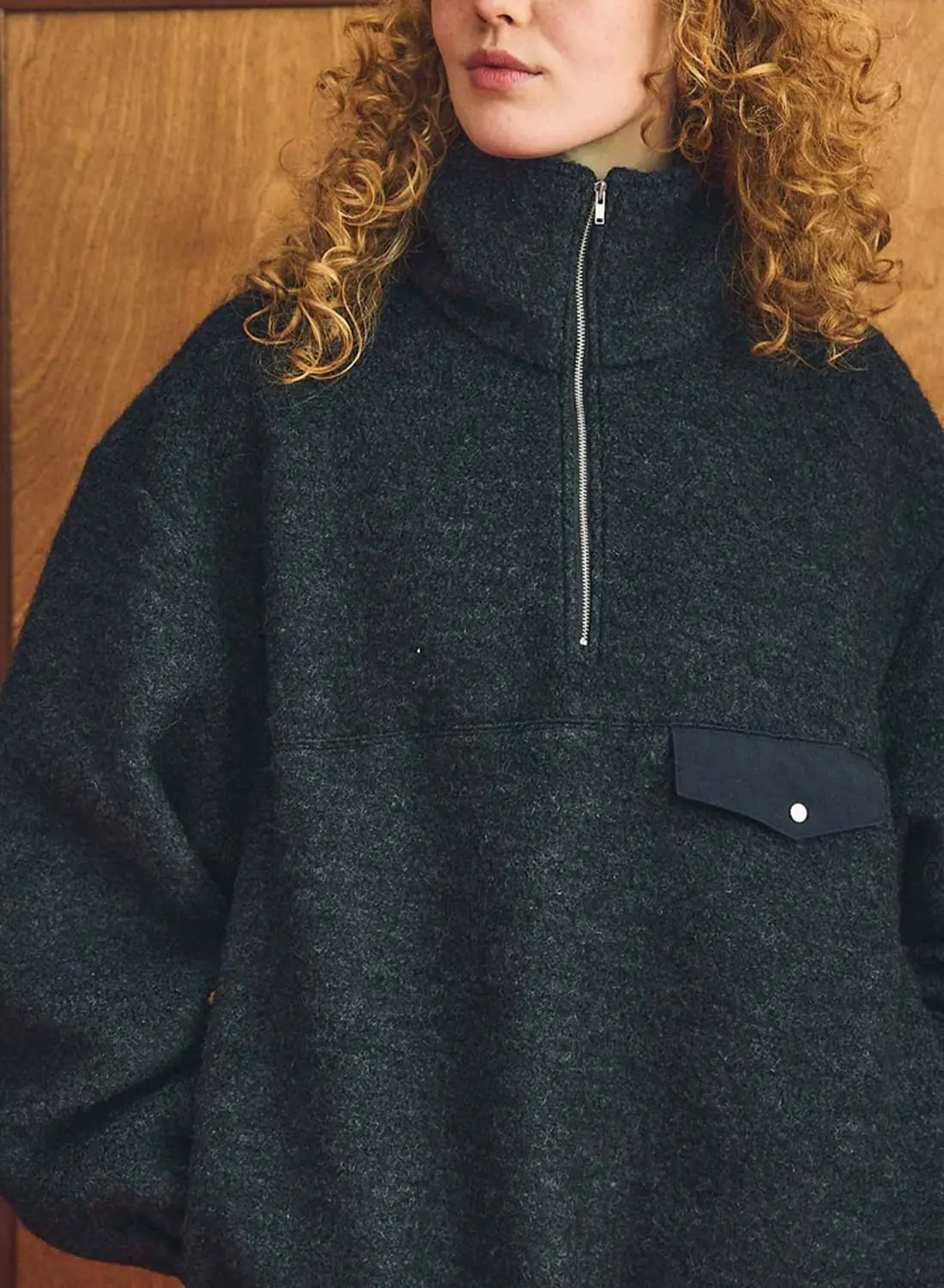 LOST CONTROLウール混合フード付きプルオーバー ダークグレー Oblada(オブラダ)/WOOL FLEECE TOPS(ウール フリース トップス