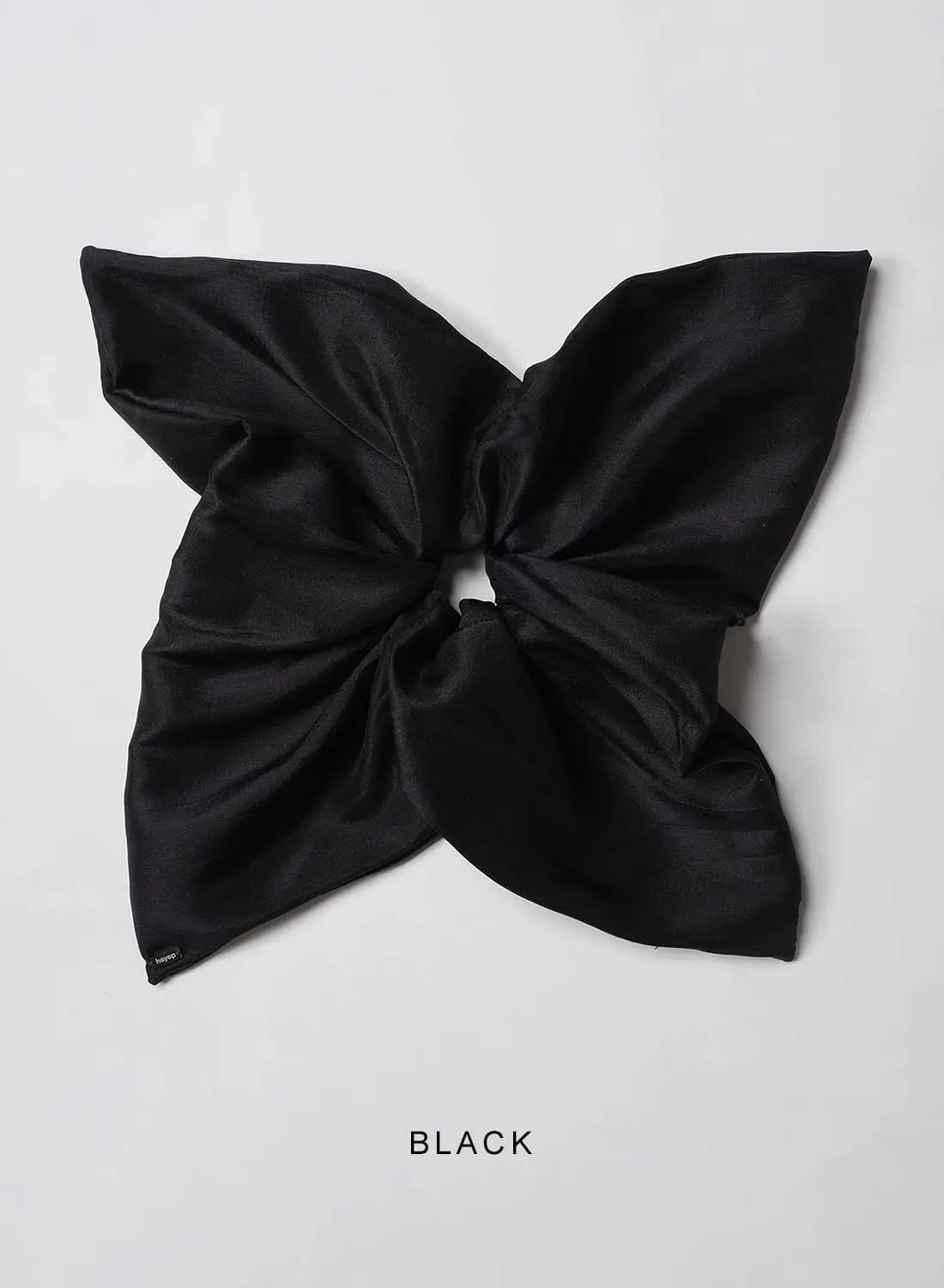 heyep(ヘイップ)/Silk Square Large Scrunchie(シルク スクエア