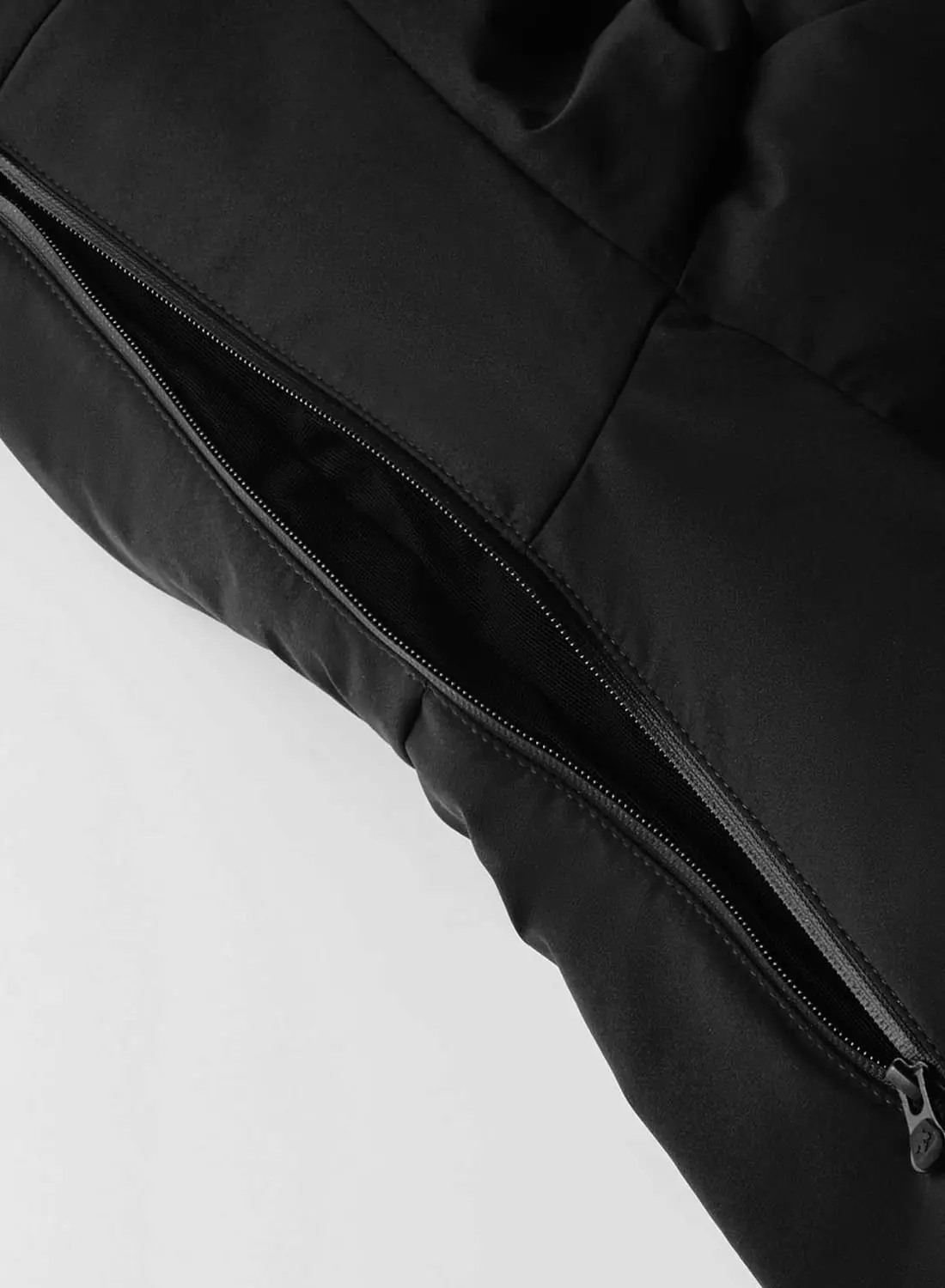 DESCENTE - julia様 DESCENTE ALLTERRAIN x JJJJound 初コラボコレクションが国内12