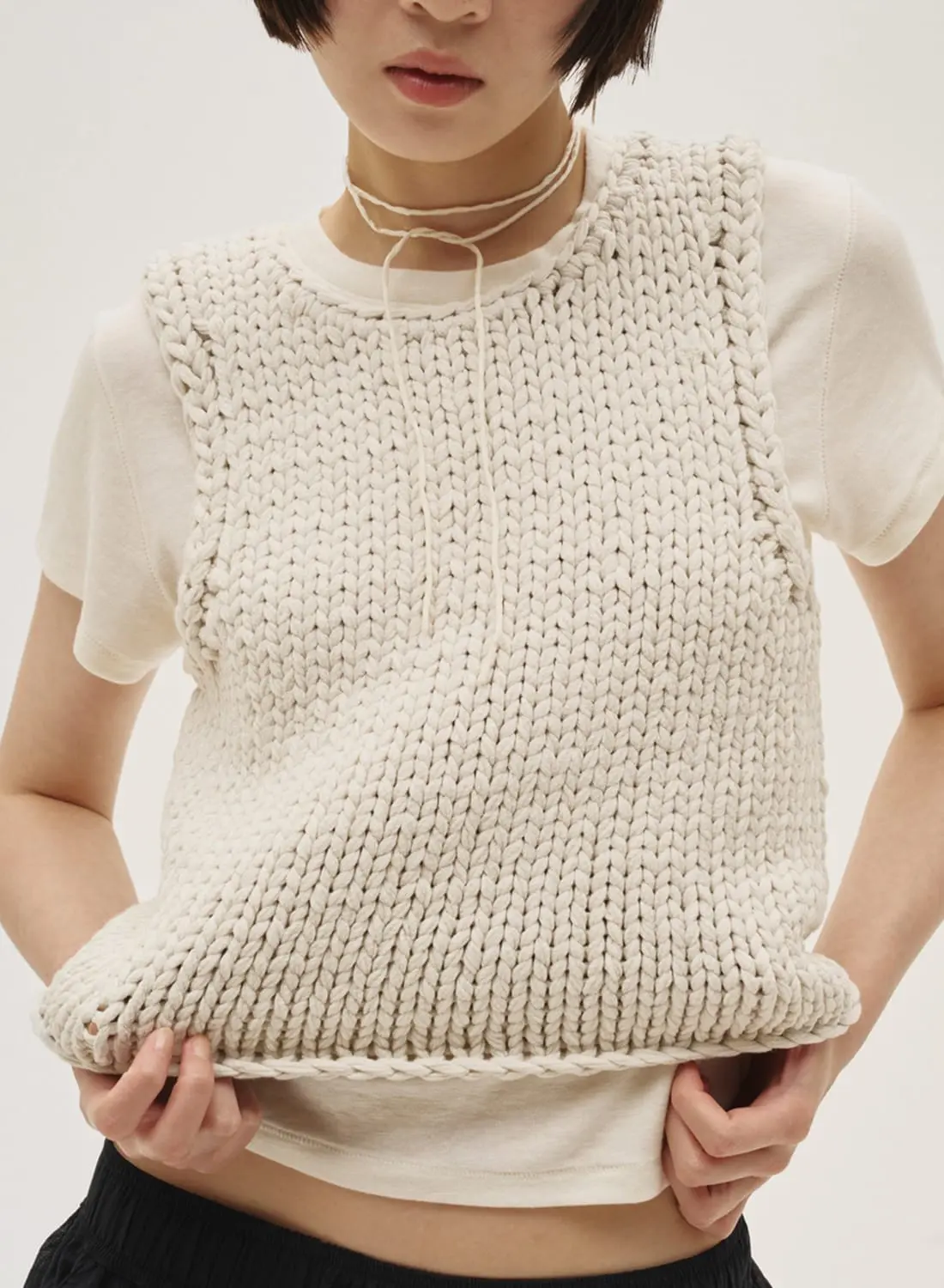 HAND KNIT VEST|【26SS先行予約】ハンドニットベスト【26SS先行予約