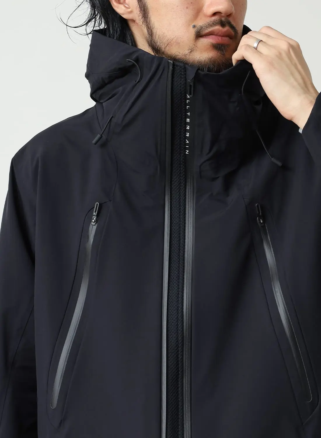 HARD SHELL JACKET 
