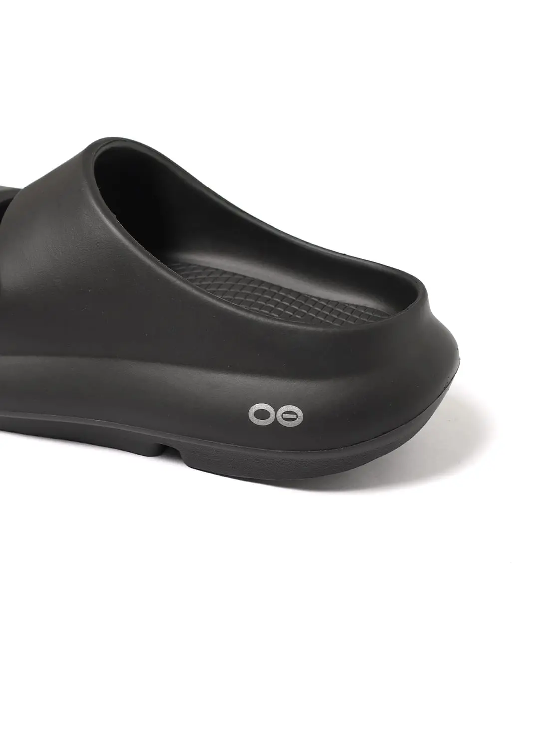 OOYEA|ウーヤーウーヤー| MOONLOID